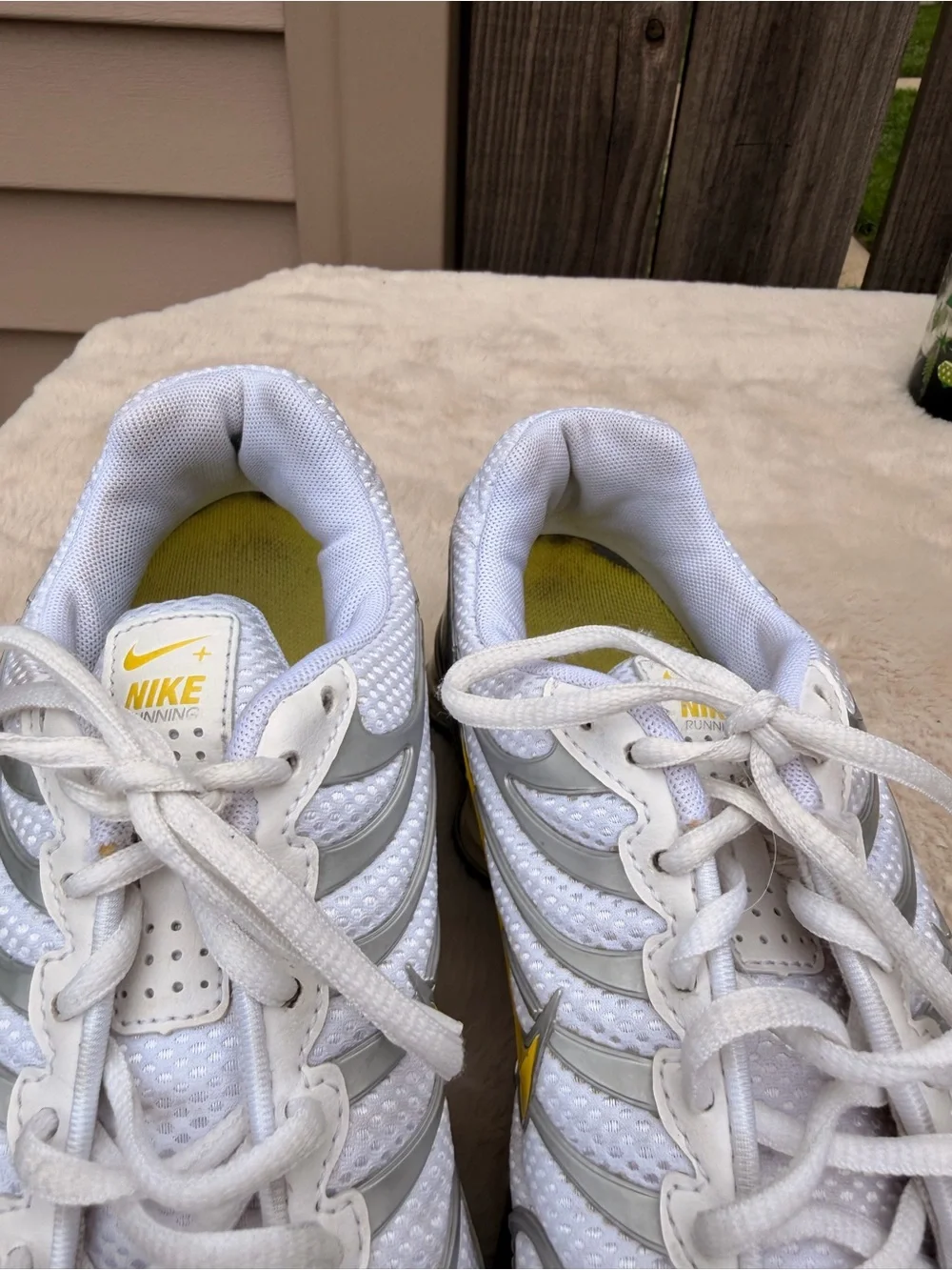 Vintage Y2K Nike Shox Running Shoes Women's Size 9